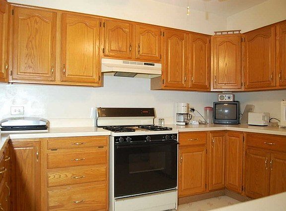 4th image of 1717 Laurel Ave