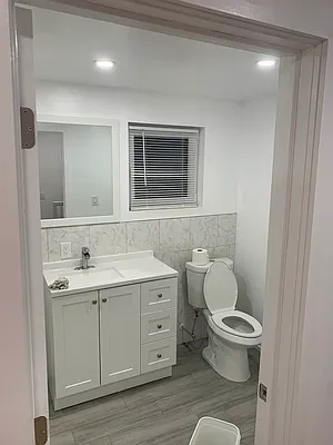 Rented by John R. Real Estate | media 3