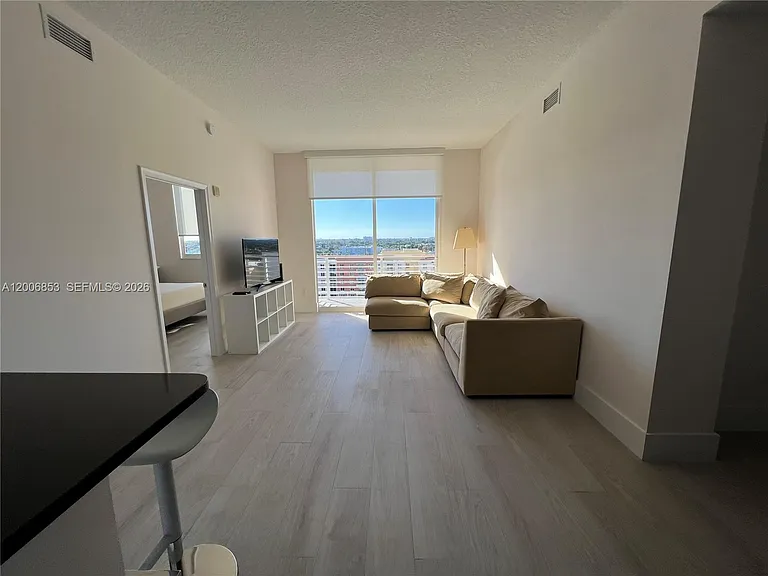 18800 NE 29th Ave #25 — Photo 6