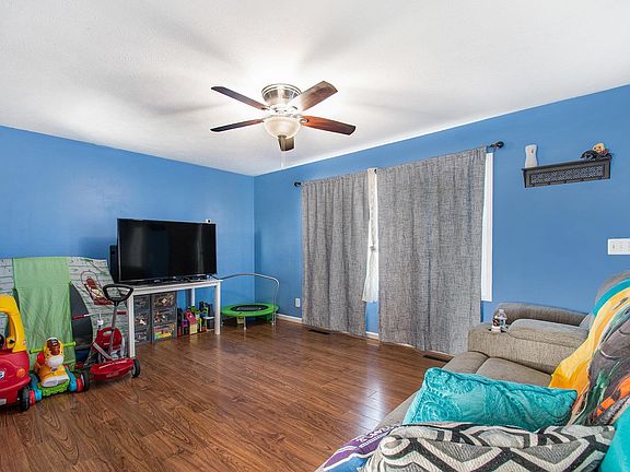 5th image of 24802 Johannes Ct