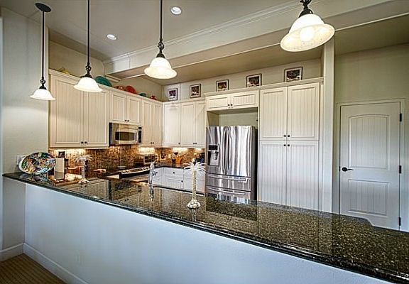 4th image of 68-1118 N Kaniku Dr APT 205