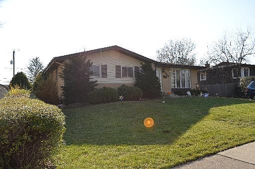 2nd image of 803 Ironwood Dr