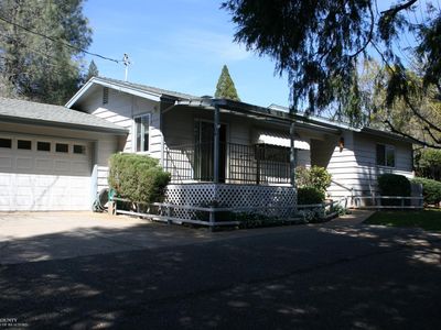 10104 East Dr, Grass Valley, CA, 95945