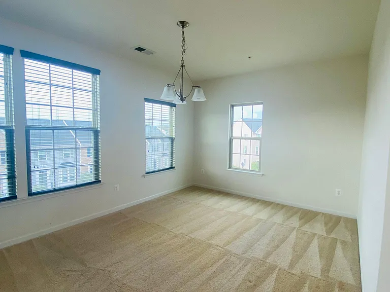 6426 Walcott Ln — Photo 27