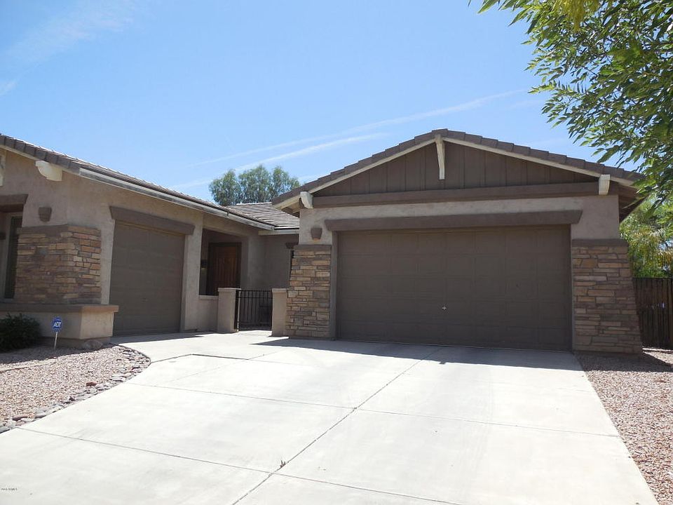 1st image of 651 E Riviera Dr