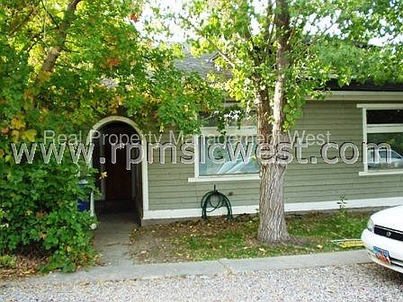 1st image of 654 E Ely Pl