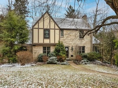 16 Woodland Dr, Pittsburgh, PA, 15228