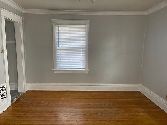4th image of 1206 N Elmwood Ave #2