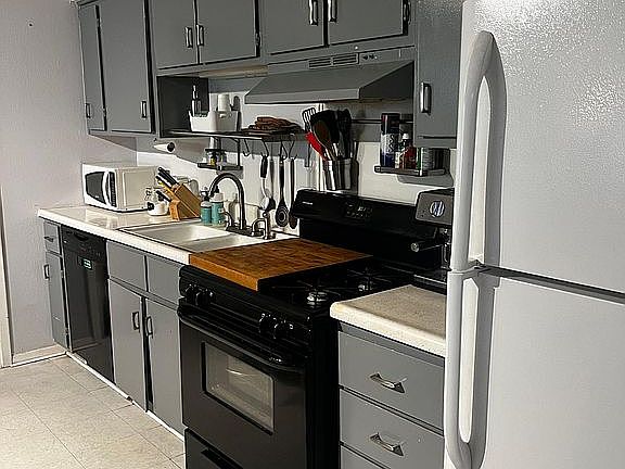 4th image of 4204 Avenue G Unit A