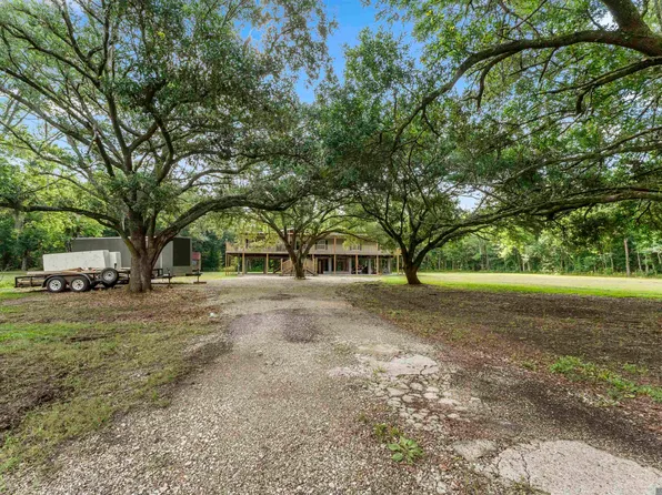 10028 Highway 937, Saint Amant, LA 70774