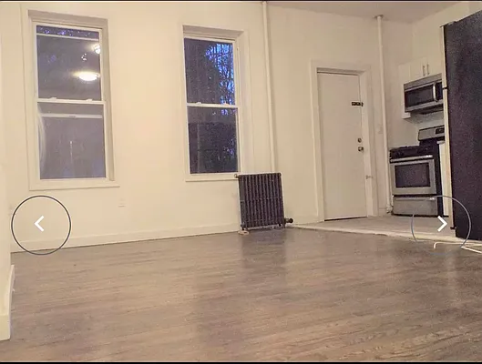 Rented by Evergreen Realty & Investments | media 8