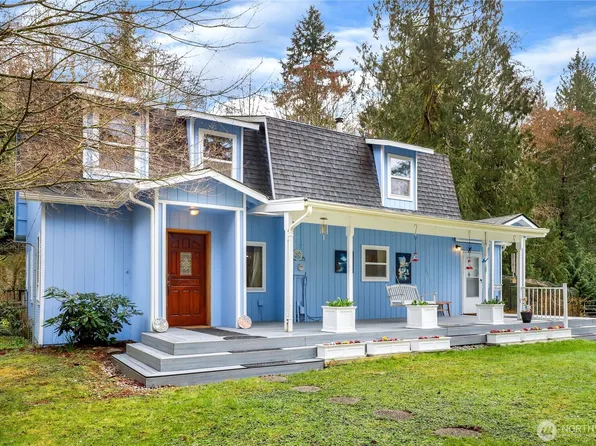 3348 SW Christmas Tree Lane, Port Orchard, WA 98367