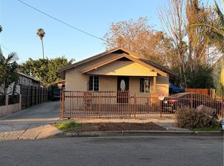 435 W Almond St, Compton, CA 90220