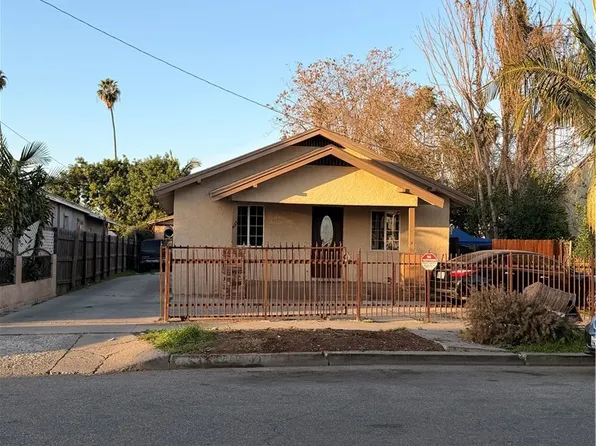 435 W Almond St, Compton, CA 90220