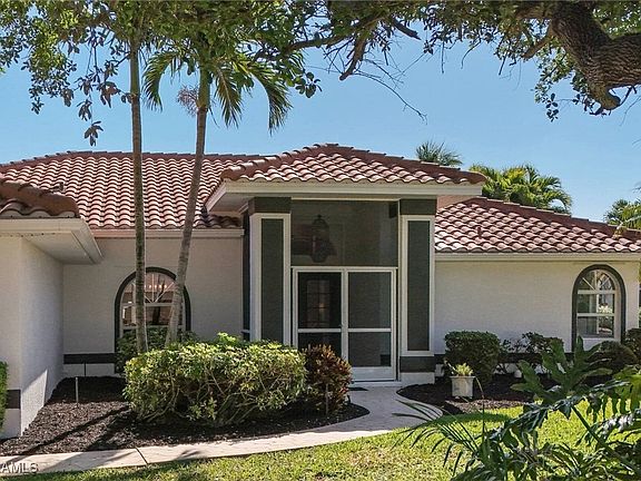 5th image of 5019 SW 20th Pl