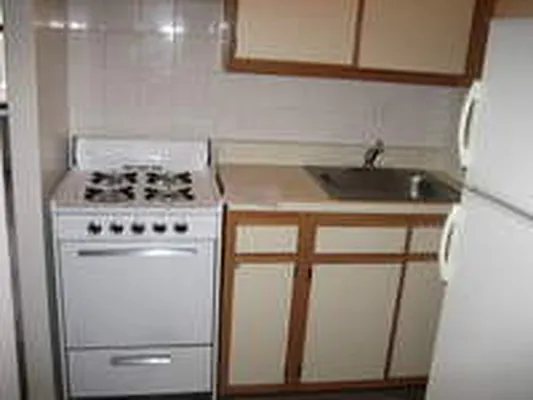 Rented by J Misrahi Realty Corp | media 35