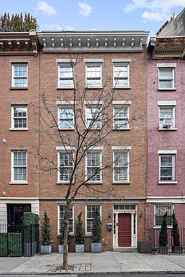 Sold by Compass | media 27