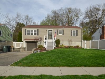 32 Gresham Street, Milford, CT, 06461