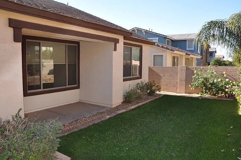 Beautiful Highland Groves Home — Photo 2