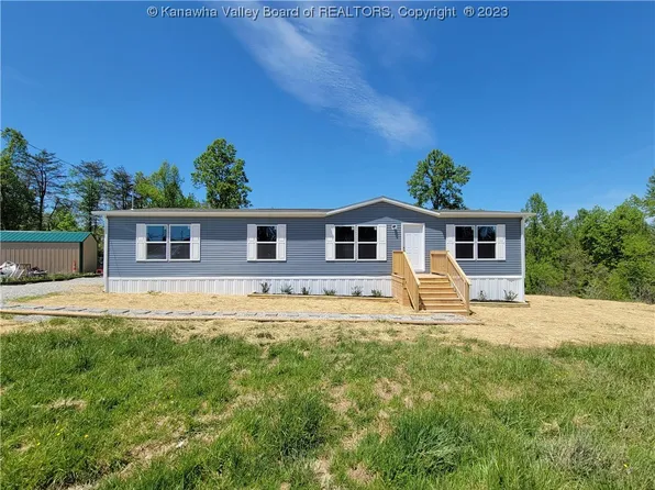 190 Florence Dr, Milton, WV 25541