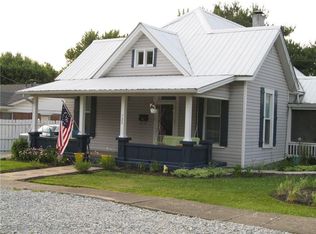 720 Walnut St, Whiteland, IN