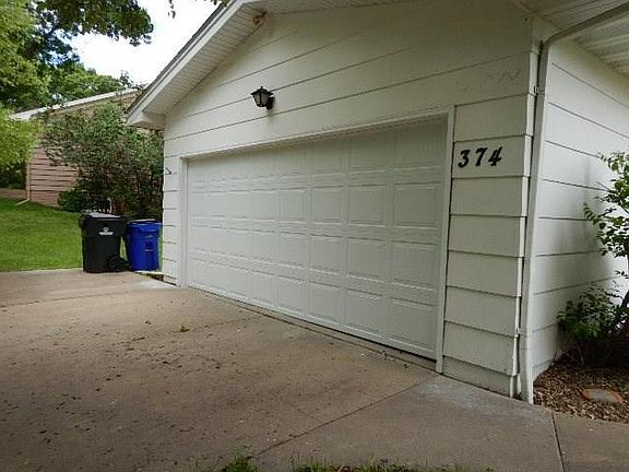 4th image of 374 Parkland Dr SE