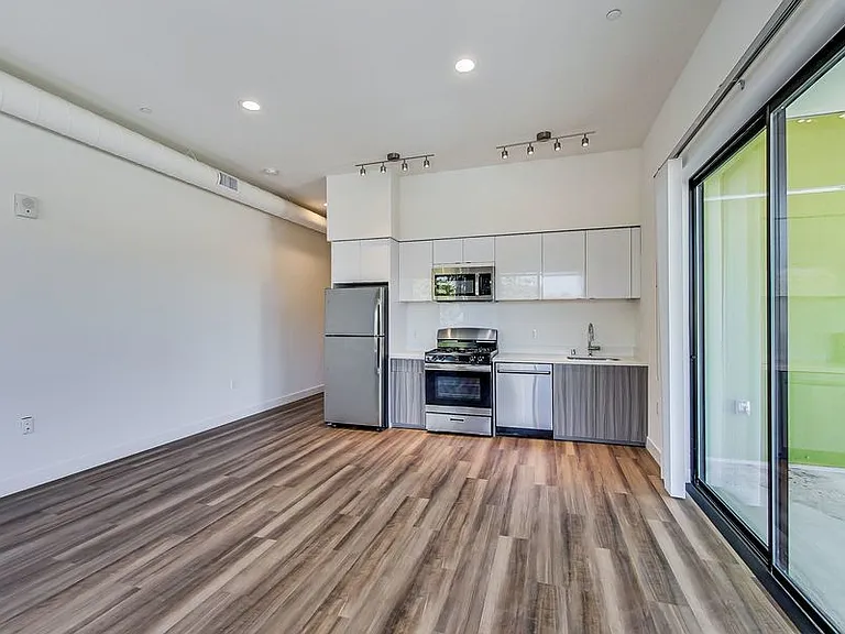 950 Lofts — Photo 116