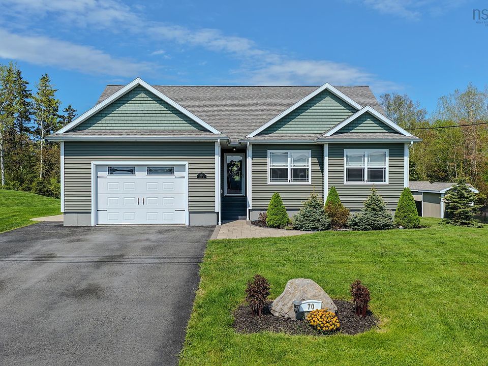 1st image of 70 Mariner Dr