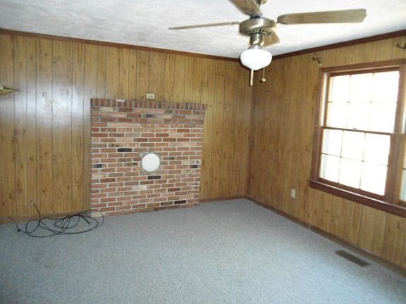 4th image of 1090 Cod Creek Dr