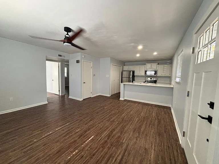 3724 W 4th St #A — Photo 4