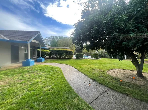 3742 Orchard Ln, Sacramento, CA 95821