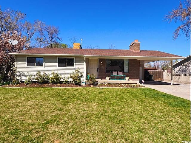 1st image of 729 E Ponderosa Dr