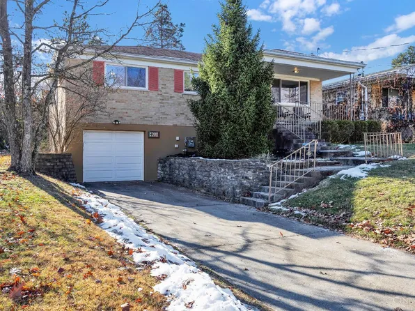 2011 Parkhurst Ct, Cincinnati, OH 45224