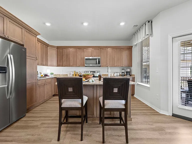 Walden Parc Apartments — Photo 16