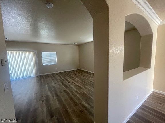 3rd image of 120 Rosa Rosales Ct