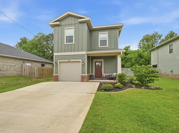 2267 Janet St, Navarre, FL 32566