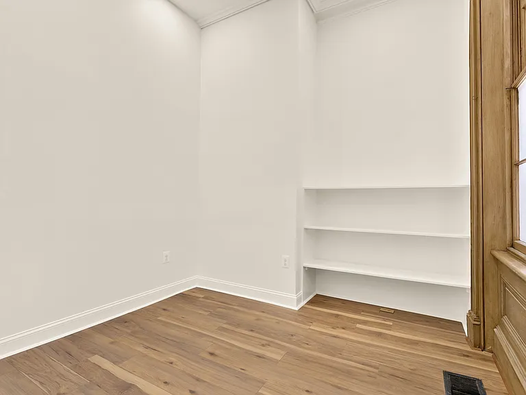115 S Patrick St #101 — Photo 20