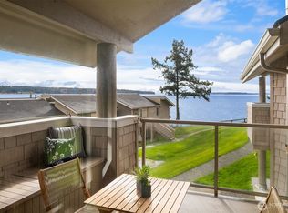 802 Old Beach Rd APT 201, Freeland, WA 98249