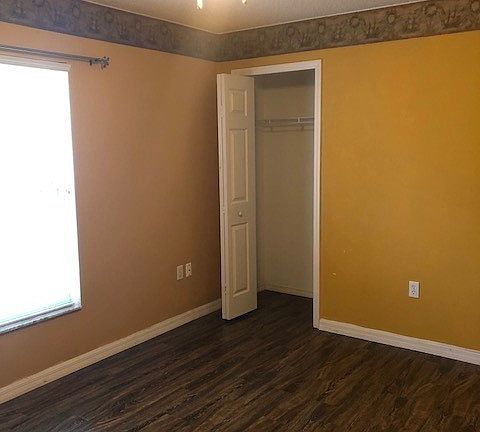 3rd image of 147 Briarcliff Dr