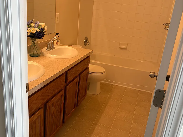 7071 Ingrahm Dr — Photo 14