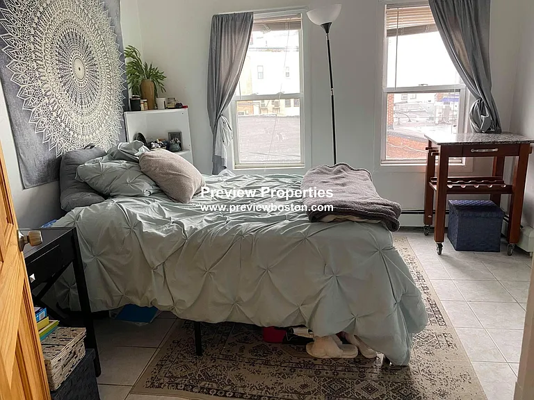 Starr Ln — Photo 10