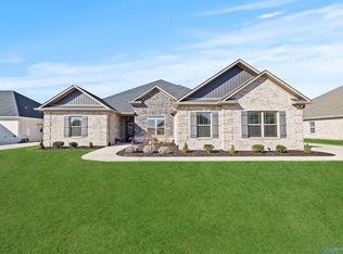 26149 Woodfield Dr, Athens, AL 35613