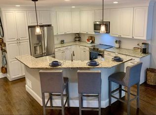 1 Roseland St UNIT C5, Foxboro, MA 02035