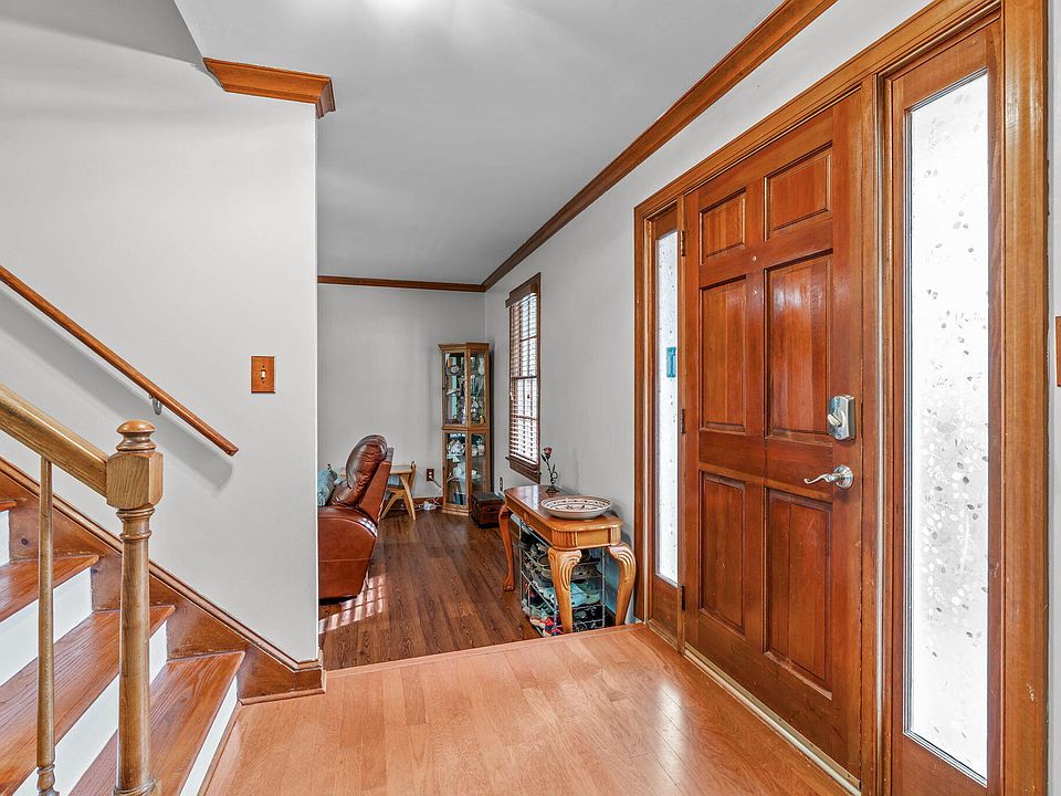 1st image of 107 Ridge Hollow Ct