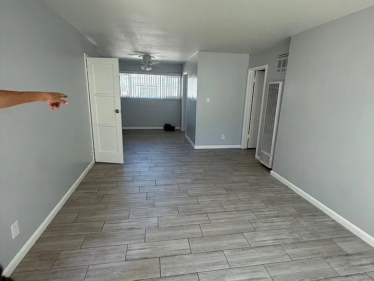 Brookshire Apts — Photo 4