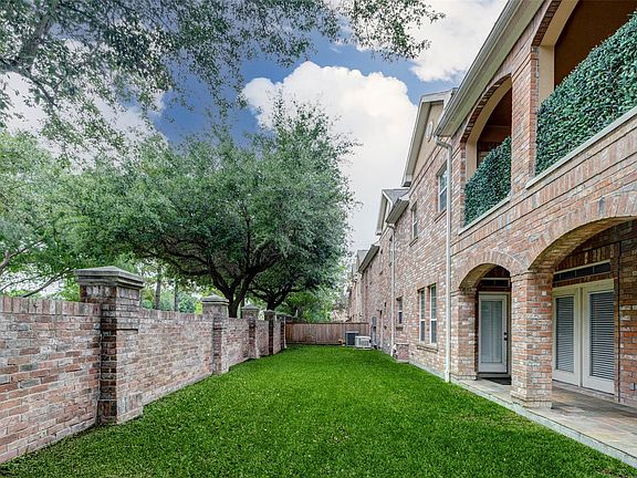 5th image of 9 Versante Ct