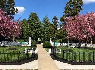 293 Spring St APT 9A, Red Bank, NJ 07701