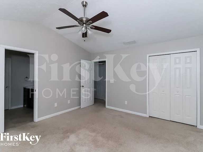 1118 Summerstone Trce — Photo 9