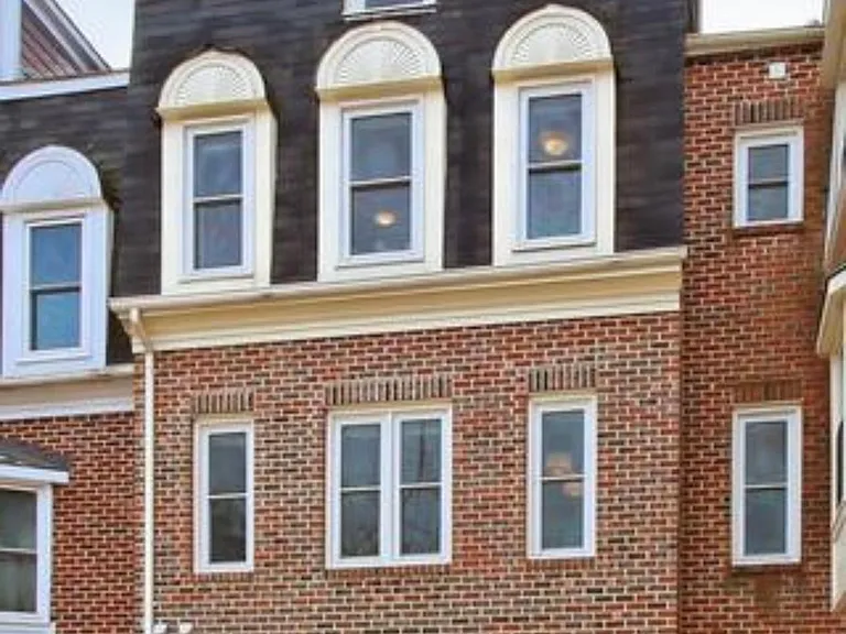 689 W Glebe Rd — Photo 22