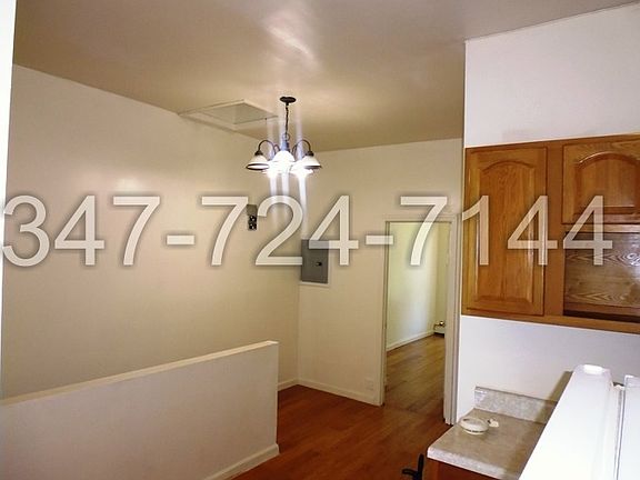 4th image of 515 Lexington Ave #3
